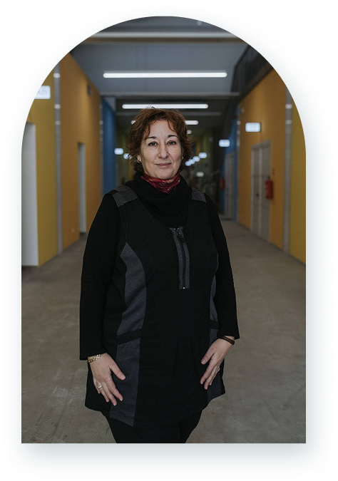 Tatjana Muhić koja stoji u prostorima riječkog poduzetničkog inkubatora Torpedo, iza nje se vide poslovni prostori